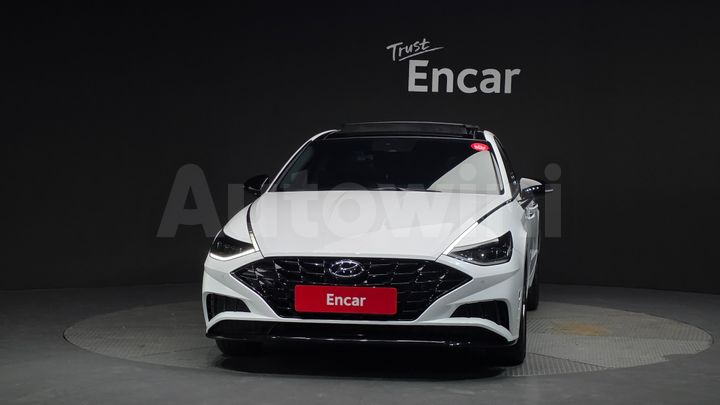 Hyundai Sonata 2023 — 4