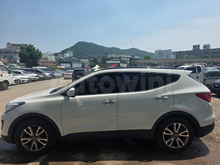 Hyundai SantaFe 2013 — 3
