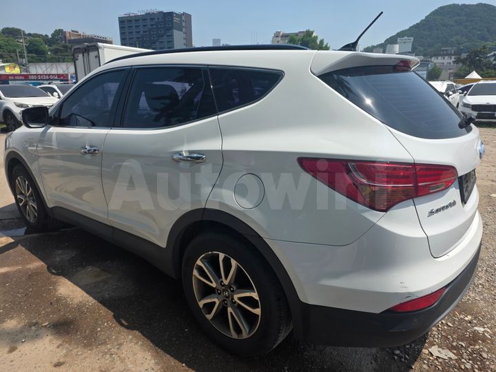Hyundai SantaFe 2013 — 4
