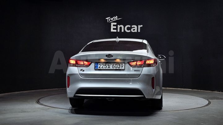 Kia K5 2017 — 4