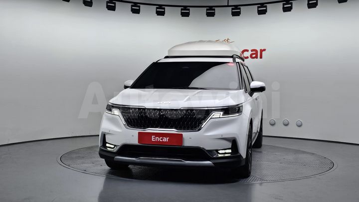 Kia Carnival 2021 — 3