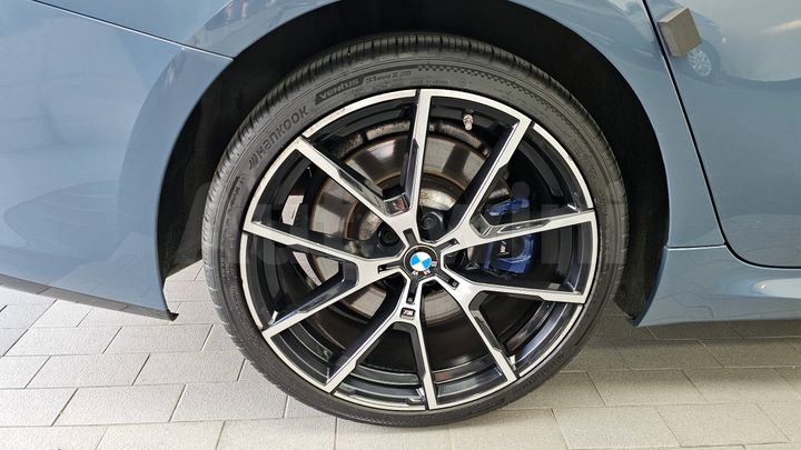 BMW 8 Series 2021 — 5