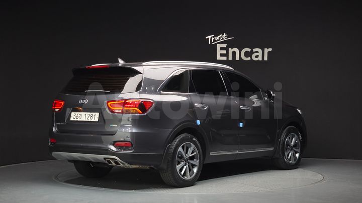 Kia Sorento 2018 — 2