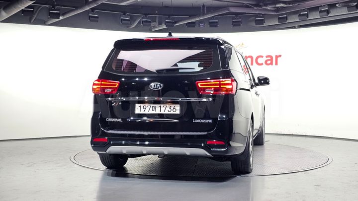 Kia Carnival 2020 — 4