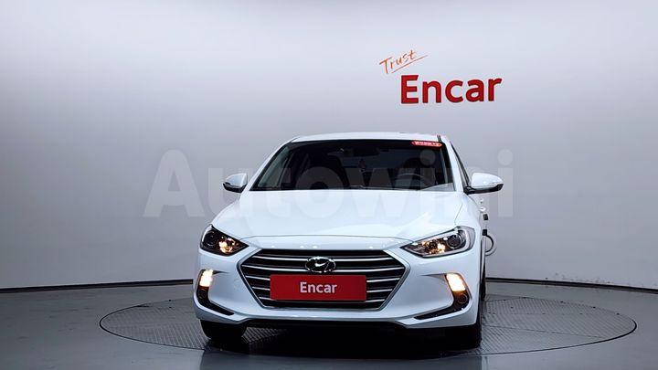Hyundai Avante 2018 — 2