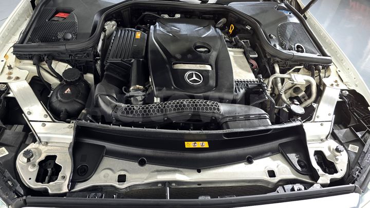 Mercedes Benz E Class 2019 — 5