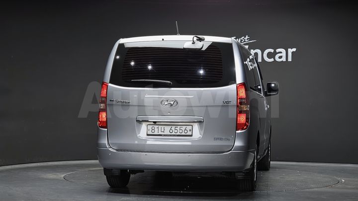 Hyundai Starex 2018 — 4