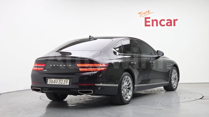 Genesis G80 2022 — 2