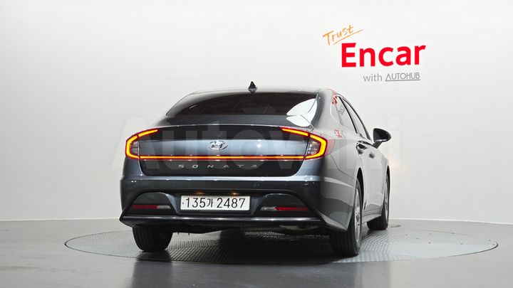 Hyundai Sonata 2022 — 4