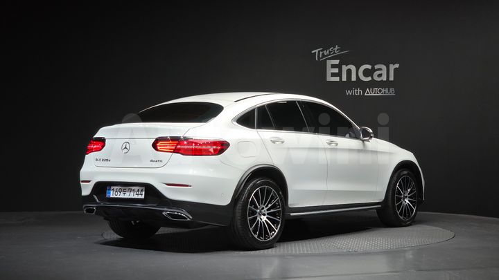Mercedes Benz GLC Class 2018 — 2