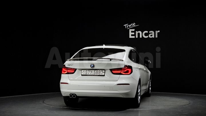 BMW 3 Series 2020 — 4