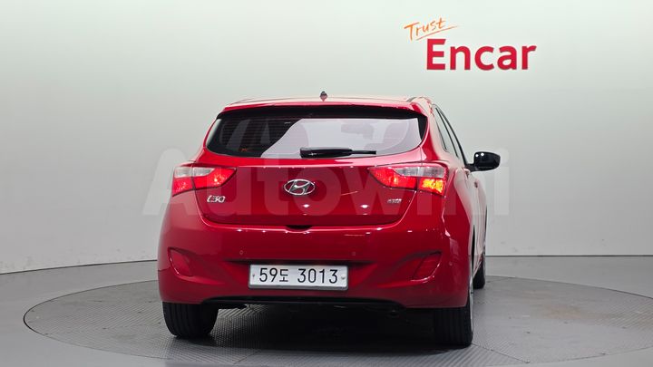 Hyundai i30 2012 — 4