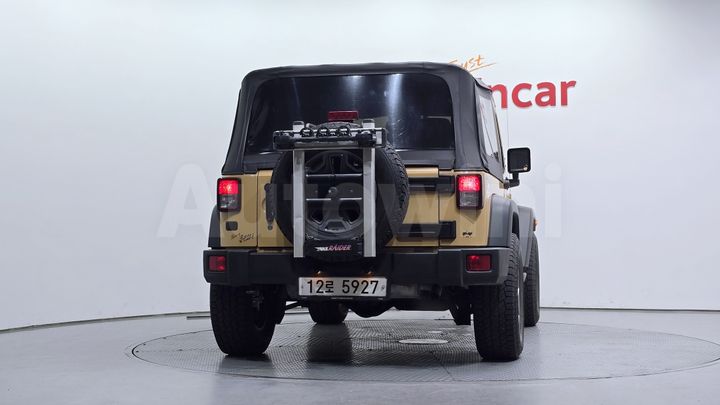 Jeep Wrangler 2014 — 4
