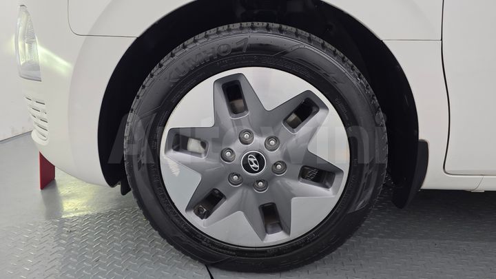 Hyundai Staria 2022 — 5
