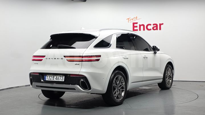 Genesis GV70 2023 — 2
