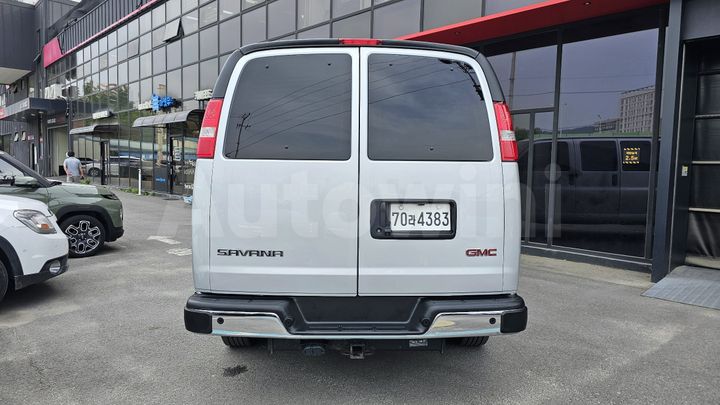 GMC Savana 2020 — 4