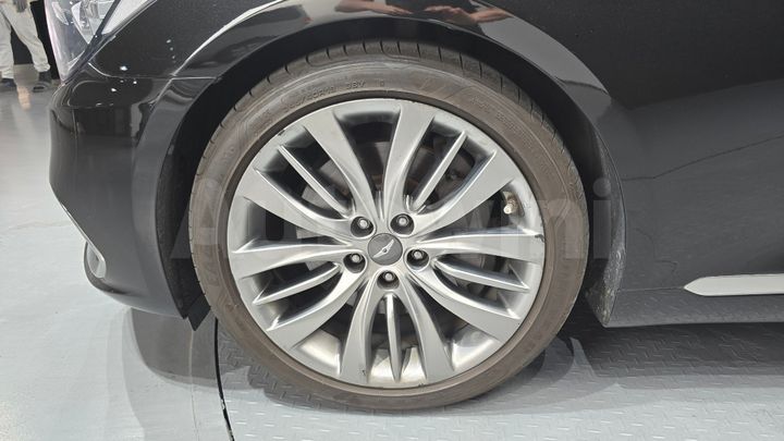 Genesis G80 2017 — 5