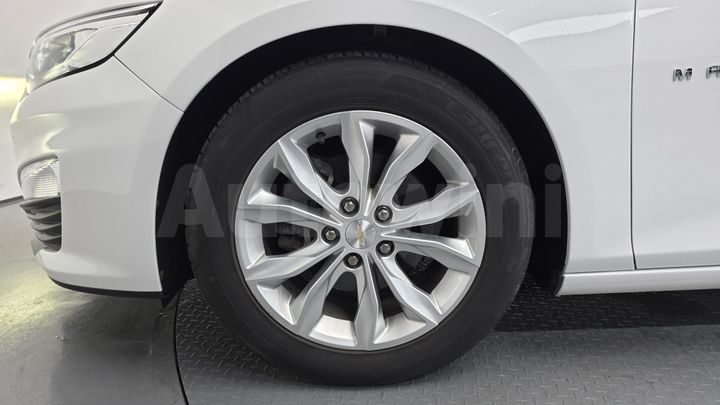 Chevrolet Malibu 2019 — 5