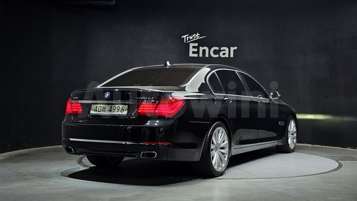 BMW 7 Series 2015 — 2