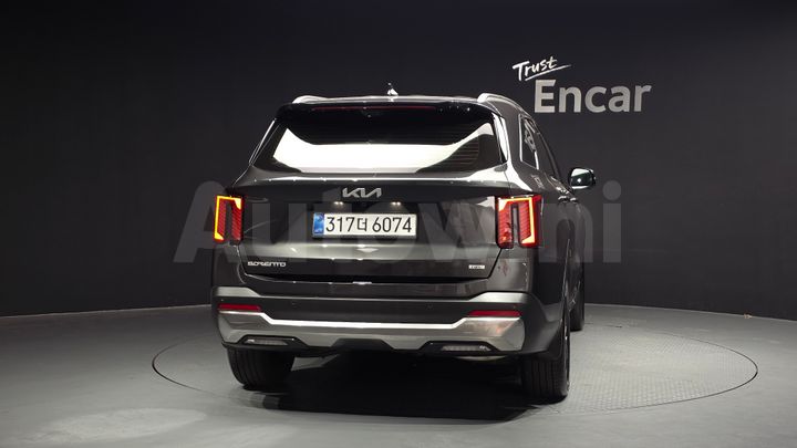 Kia Sorento 2026 — 4