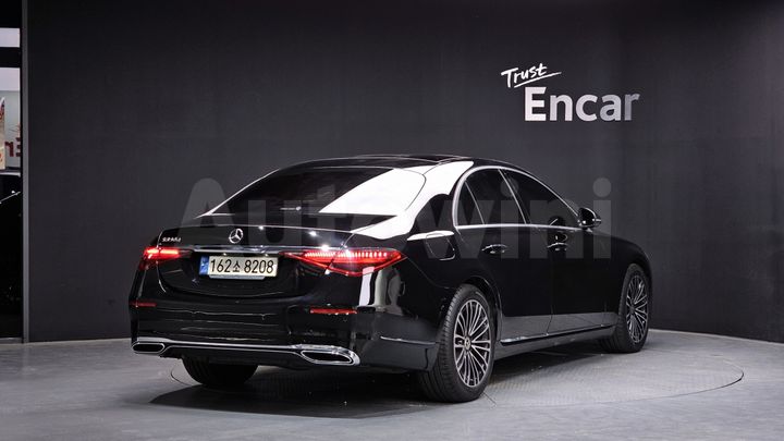 Mercedes Benz S Class 2022 — 2