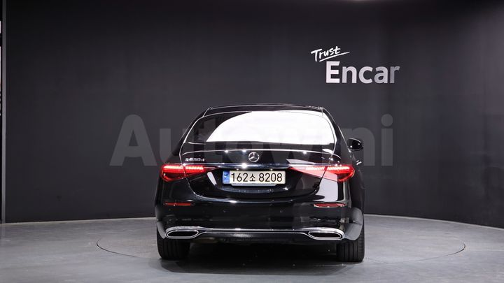 Mercedes Benz S Class 2022 — 4