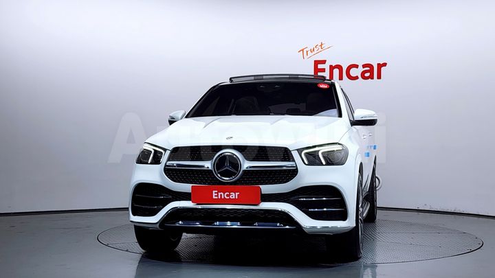 Mercedes Benz GLE Class 2023 — 3