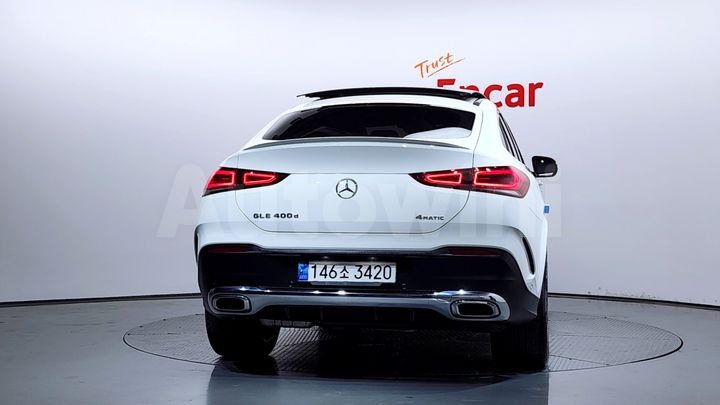Mercedes Benz GLE Class 2023 — 4