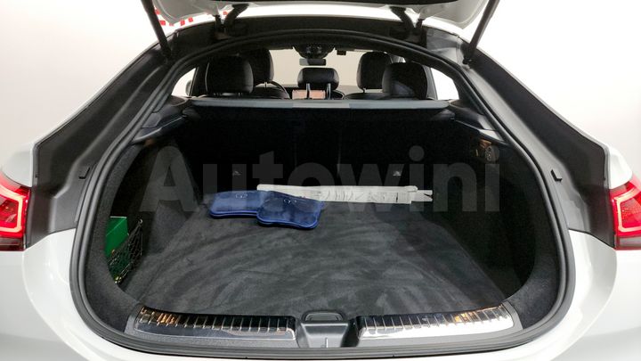 Mercedes Benz GLE Class 2023 — 5