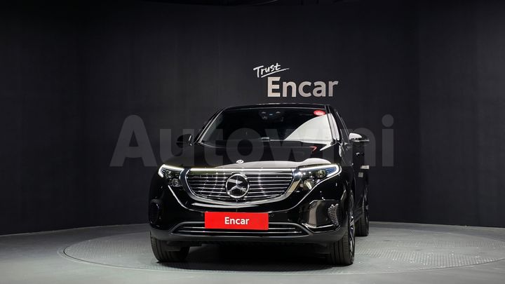Mercedes Benz EQC 2020 — 3