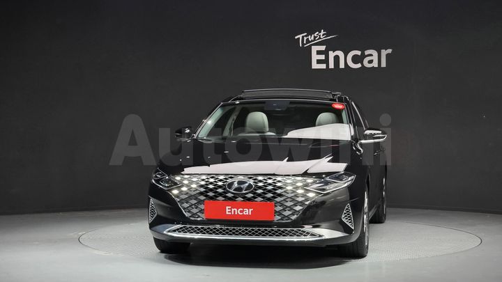 Hyundai Grandeur 2022 — 3