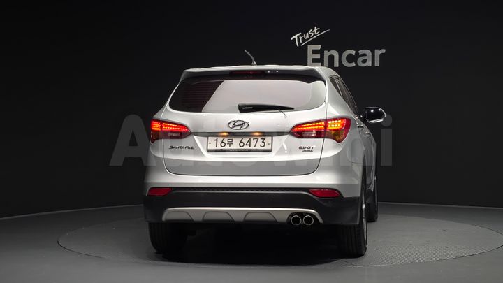 Hyundai SantaFe 2015 — 4