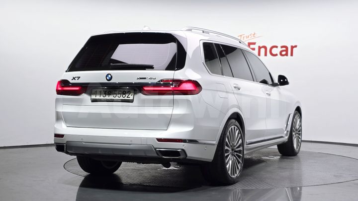 BMW X7 2020 — 2
