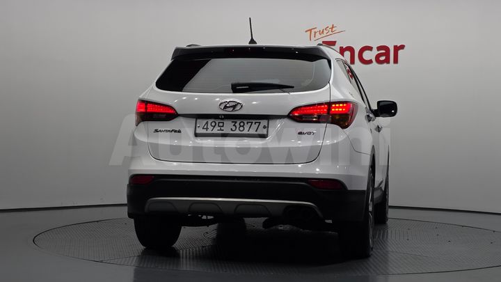Hyundai SantaFe 2014 — 4