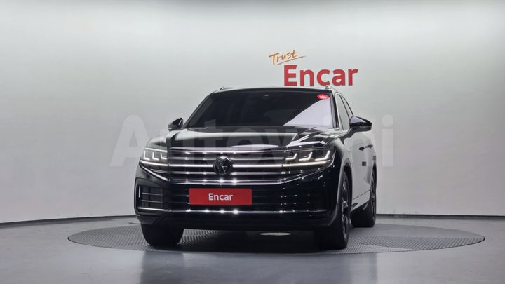 Volkswagen Touareg 2024 — 3