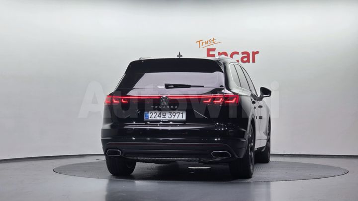 Volkswagen Touareg 2024 — 4