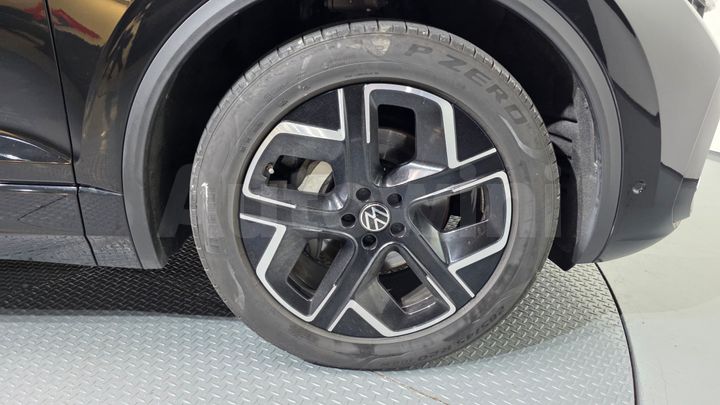 Volkswagen Touareg 2024 — 5