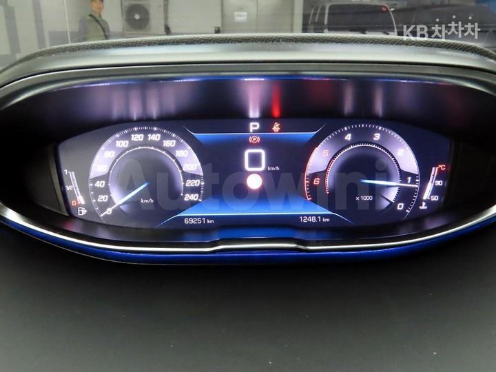 Peugeot 5008 2021 — 5