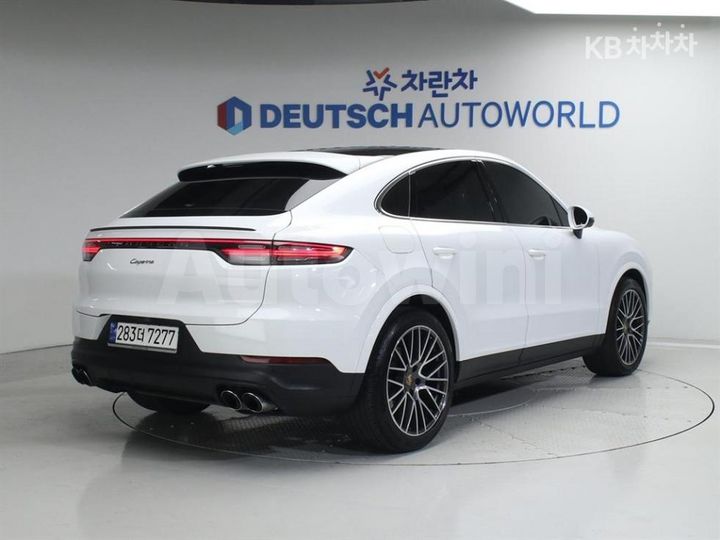Porsche Cayenne 2023 — 2