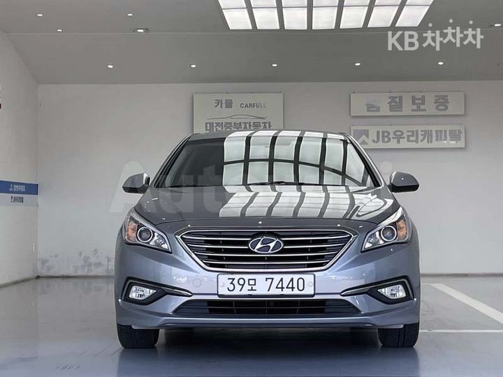 Hyundai Sonata 2015 — 2