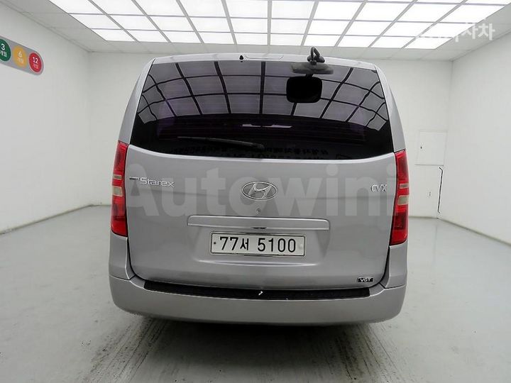 Hyundai Starex 2011 — 3