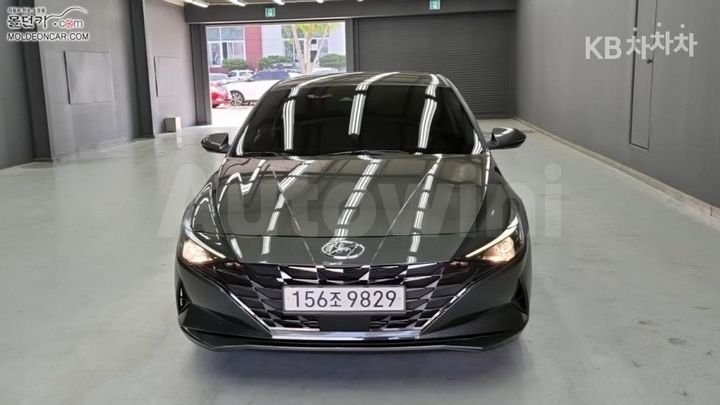 Hyundai Avante 2022 — 3
