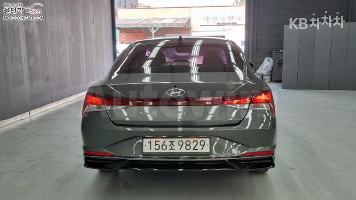 Hyundai Avante 2022 — 4