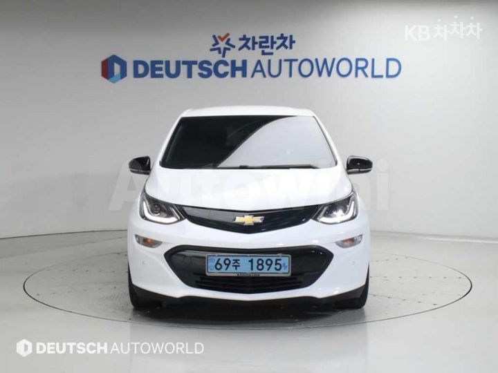 Chevrolet Bolt EV 2018 — 3