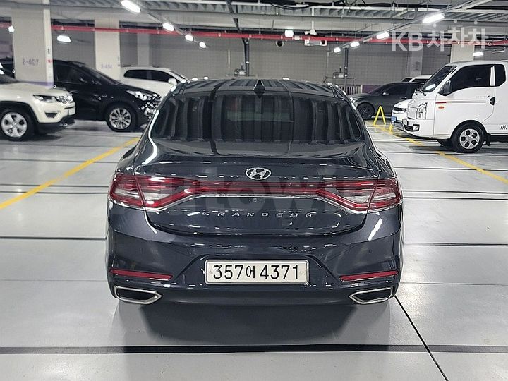 Hyundai Grandeur 2018 — 5
