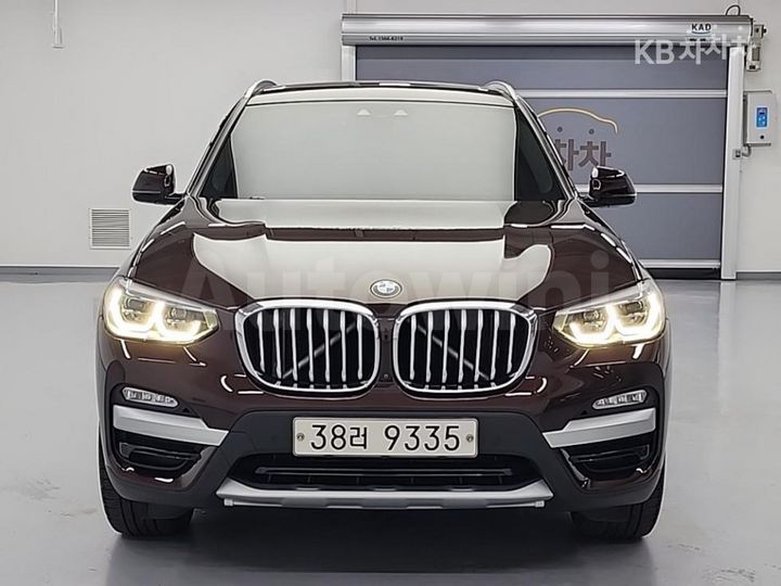BMW X3 2018 — 2