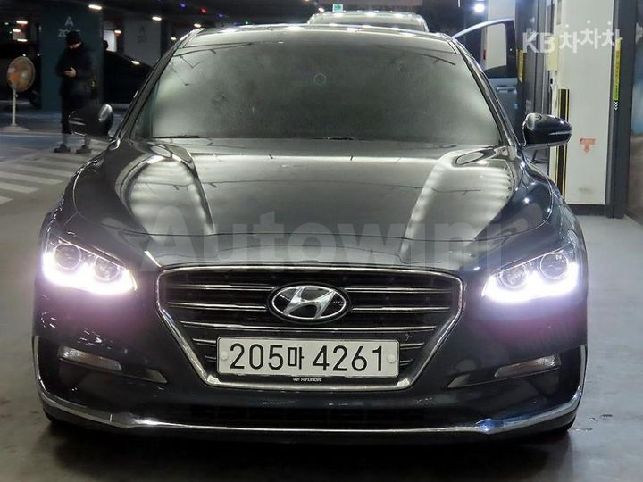 Hyundai Grandeur 2019 — 2