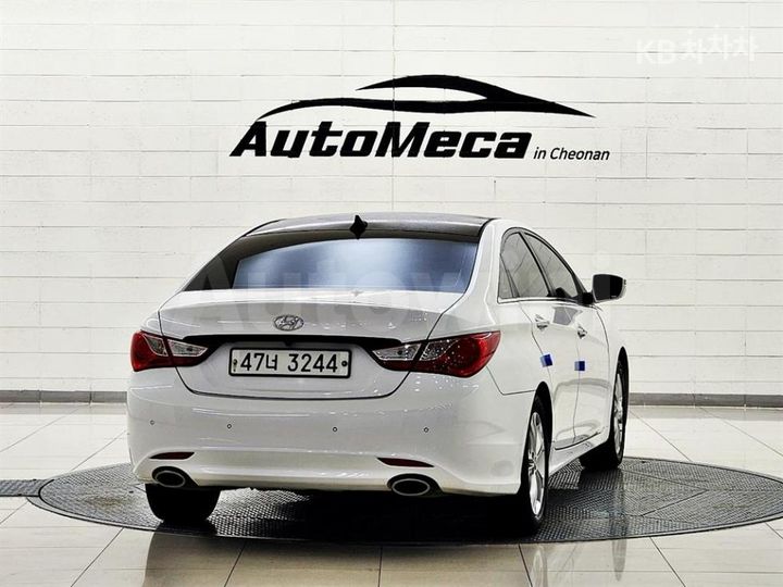 Hyundai Sonata 2012 — 3