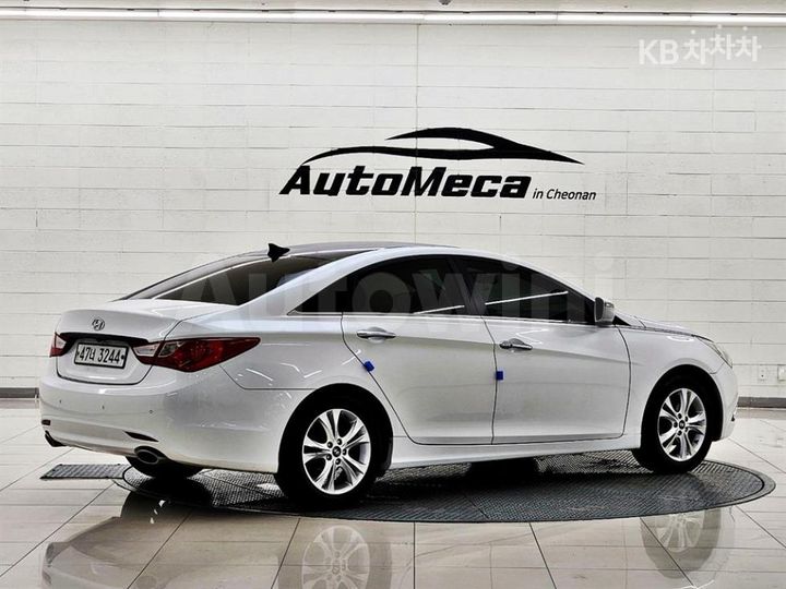 Hyundai Sonata 2012 — 4
