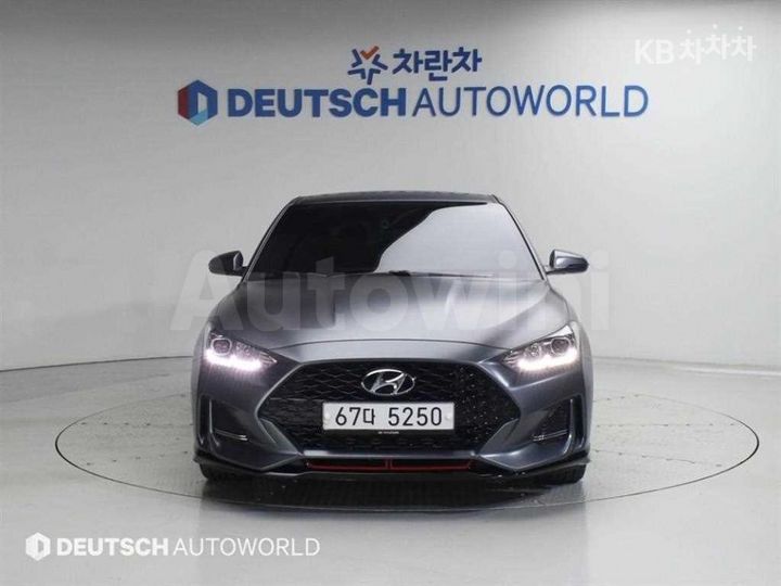 Hyundai Veloster 2019 — 3